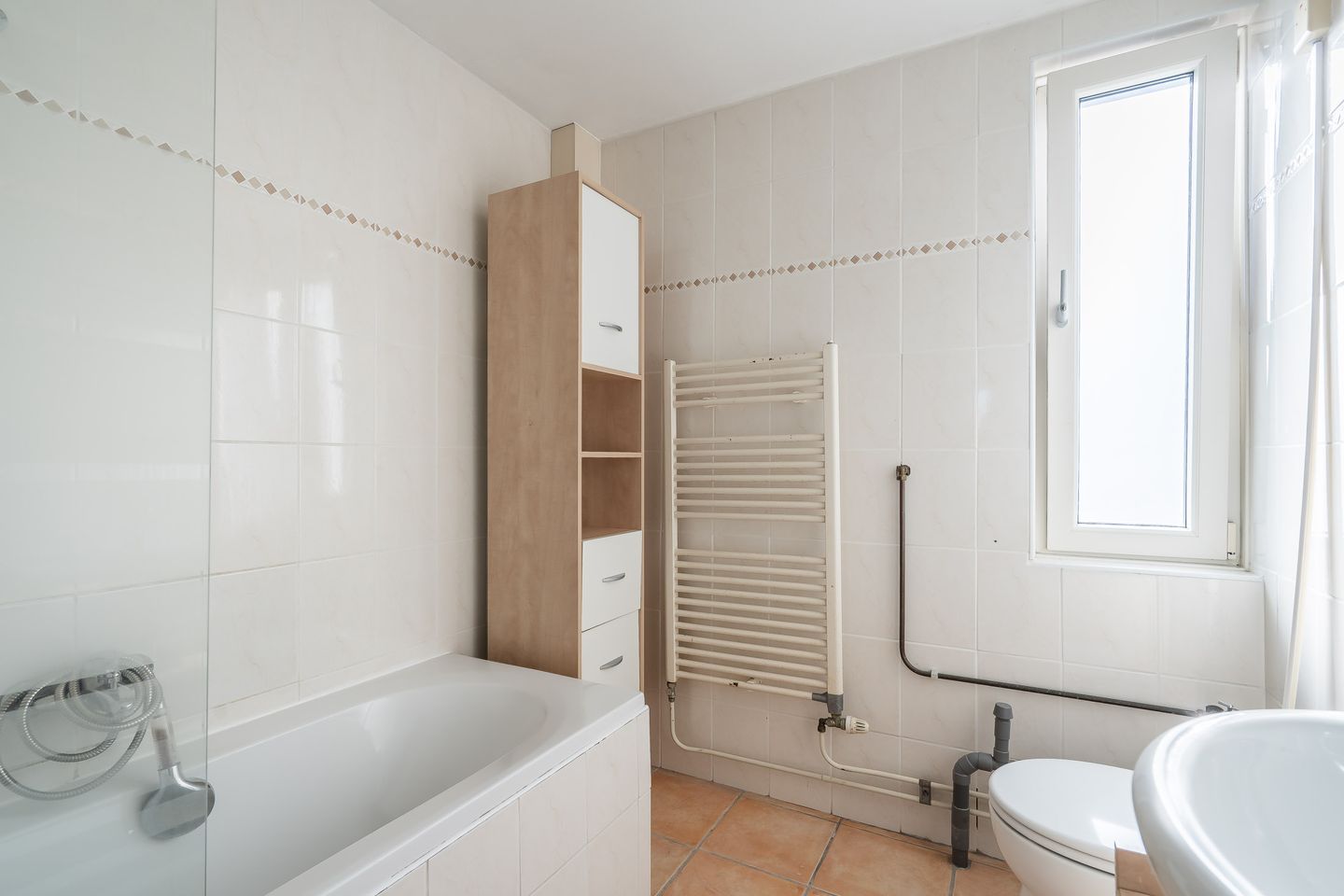 Spacious and well maintained family home with 4 bedrooms in Weert — 14