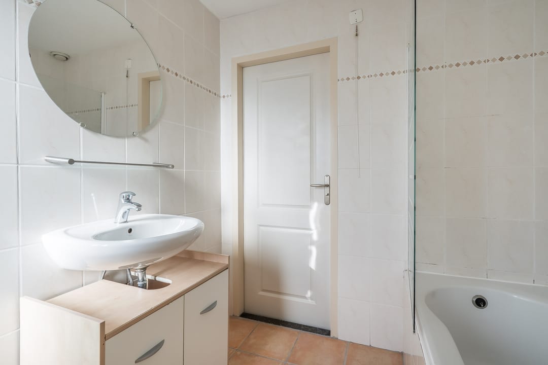 Spacious and well maintained family home with 4 bedrooms in Weert — 16