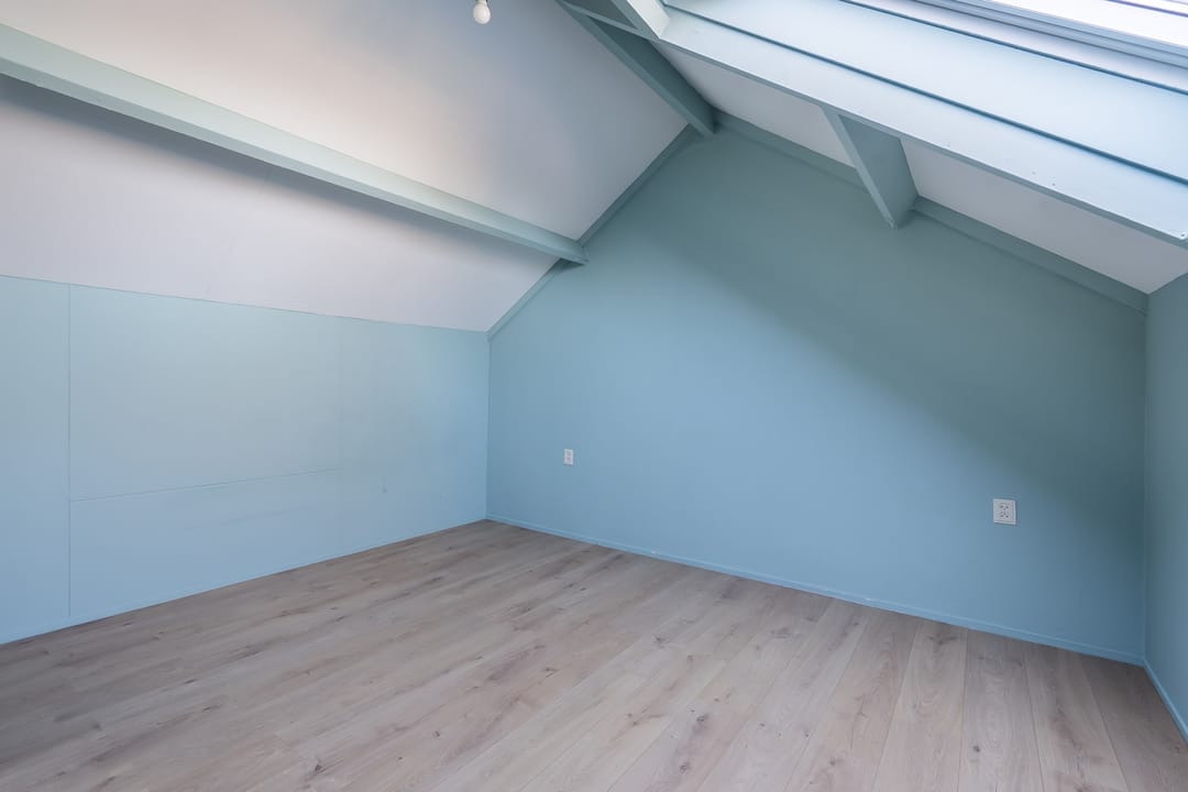 Spacious and well maintained family home with 4 bedrooms in Weert — 28