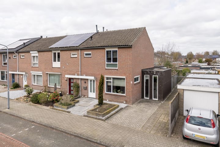 Photo 3 of Zuiderstraat 61
