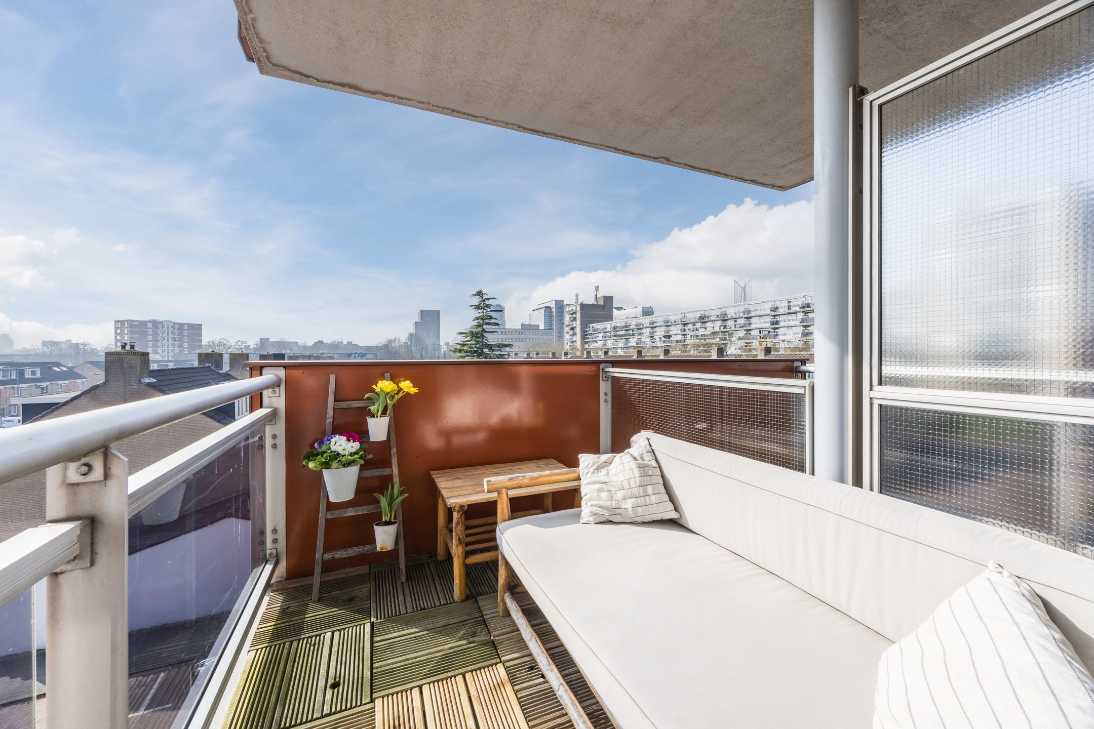 Foto 18 van Djeddalaan 154