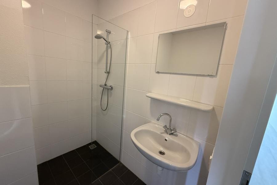 Foto 6 van August Allebéplein 232