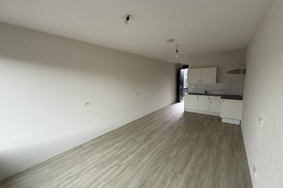 Foto 4 van August Allebéplein 232