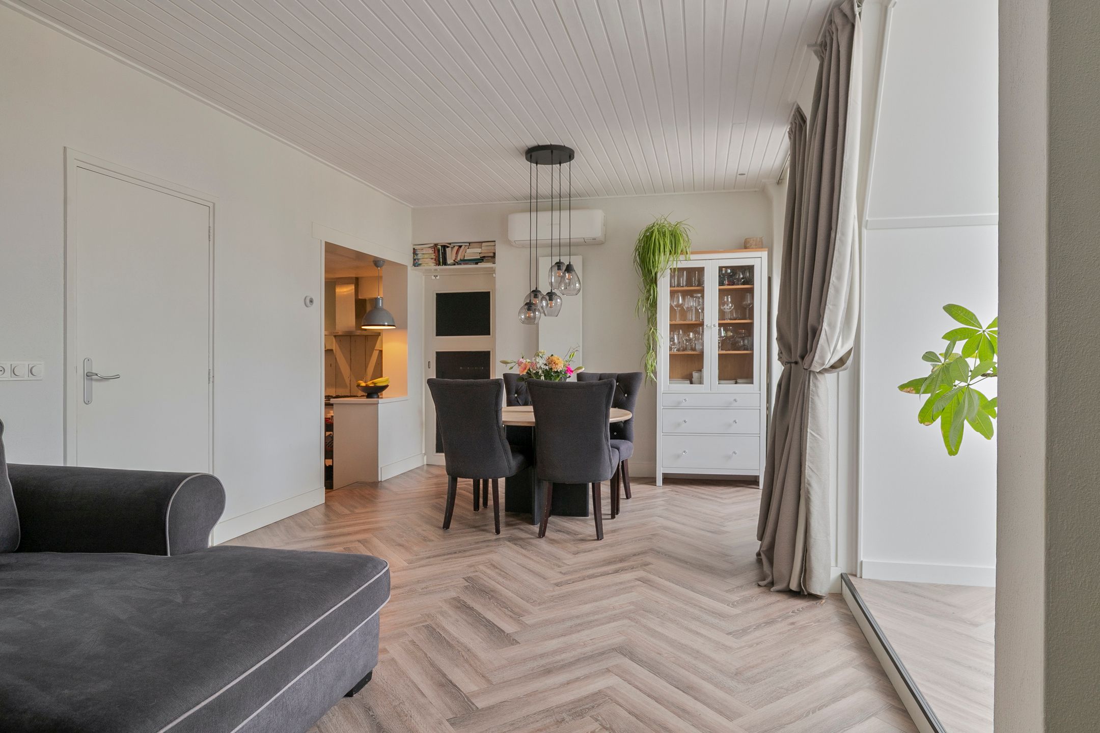 Foto 12 van Jan Deckersstraat 19-D