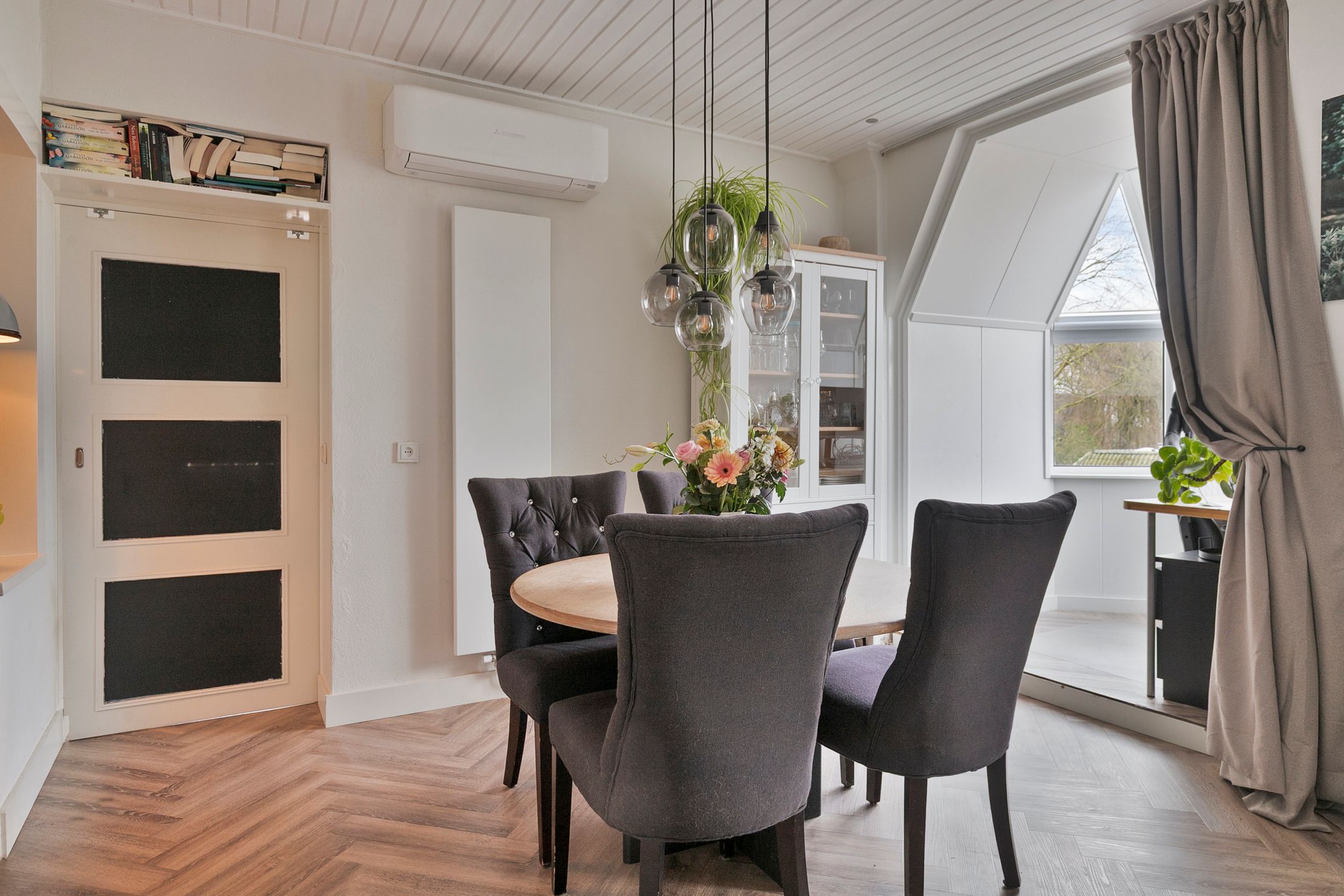 Foto 15 van Jan Deckersstraat 19-D