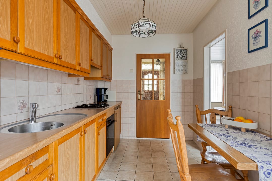 Extended Corner House with Garage and Garden in Bergeijk — 12