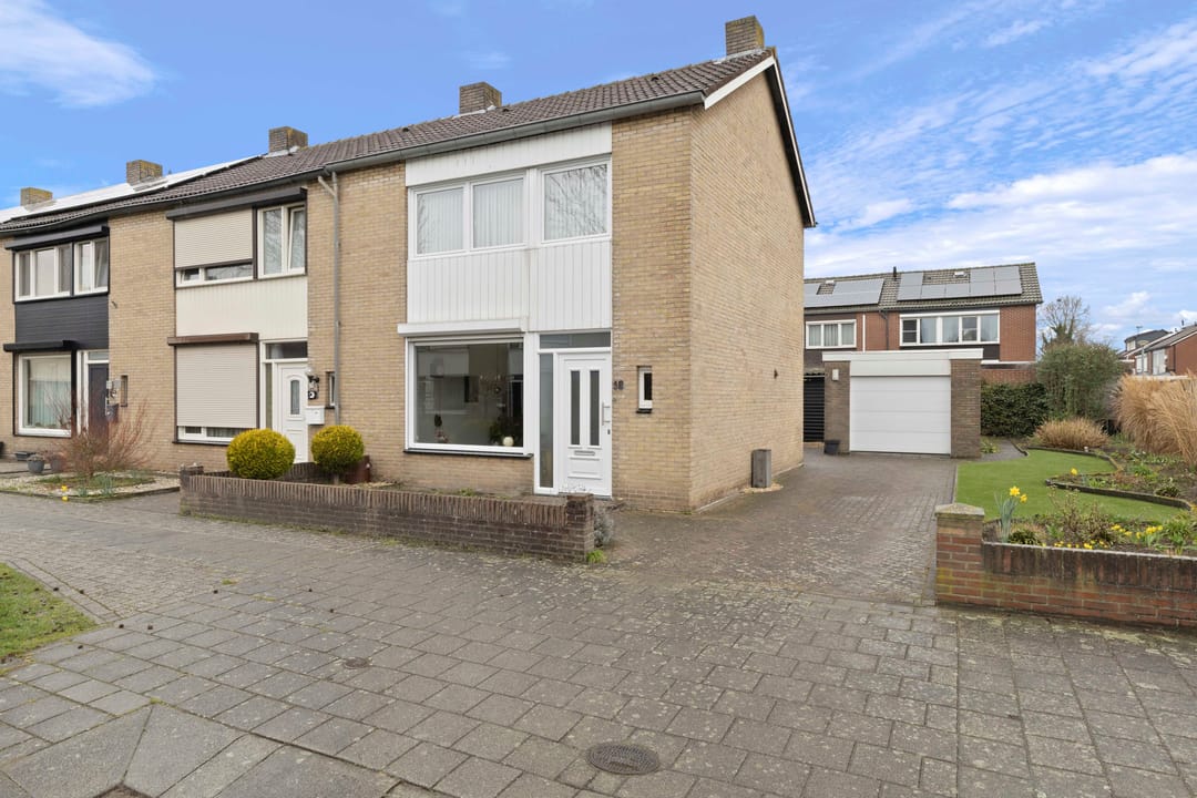 Foto 2 van van Goghstraat 18