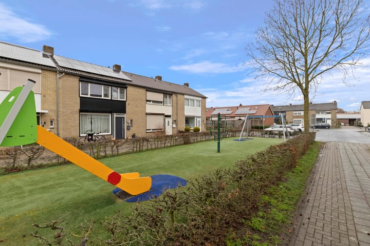 Foto 4 van van Goghstraat 18