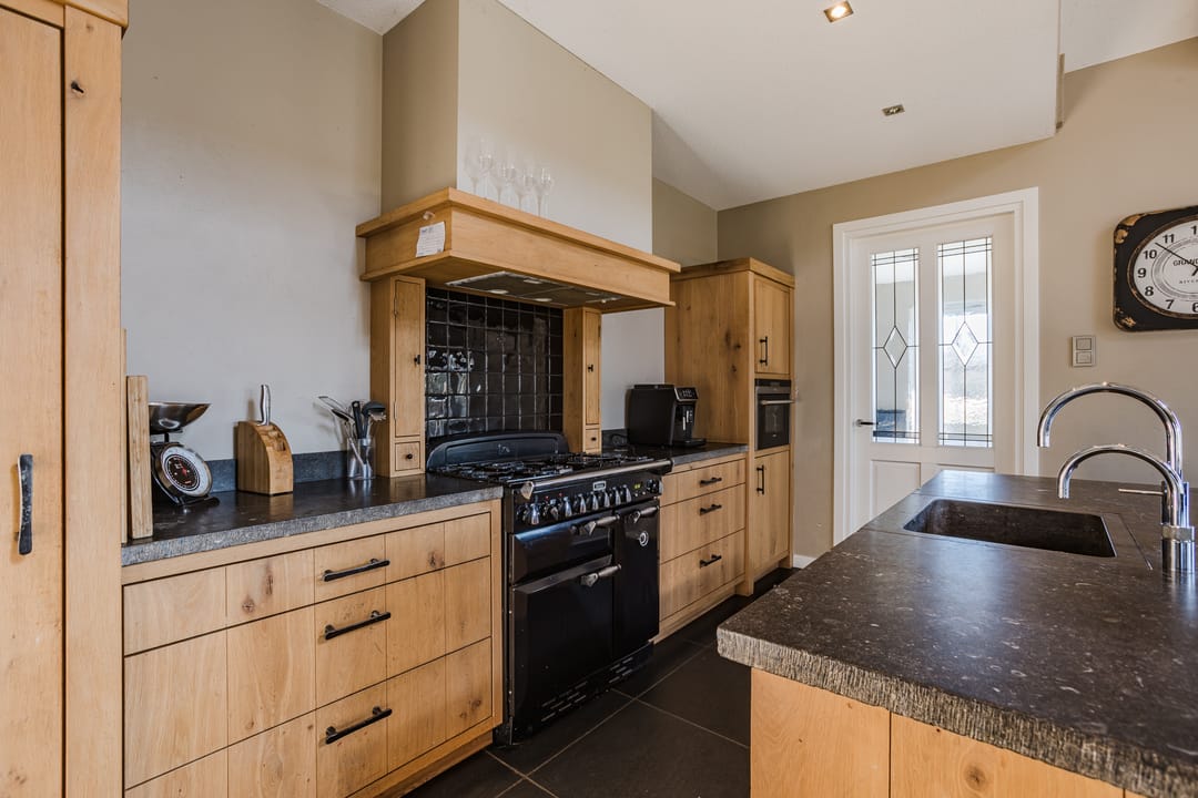 Foto 22 van Ommerkanaal 10-A