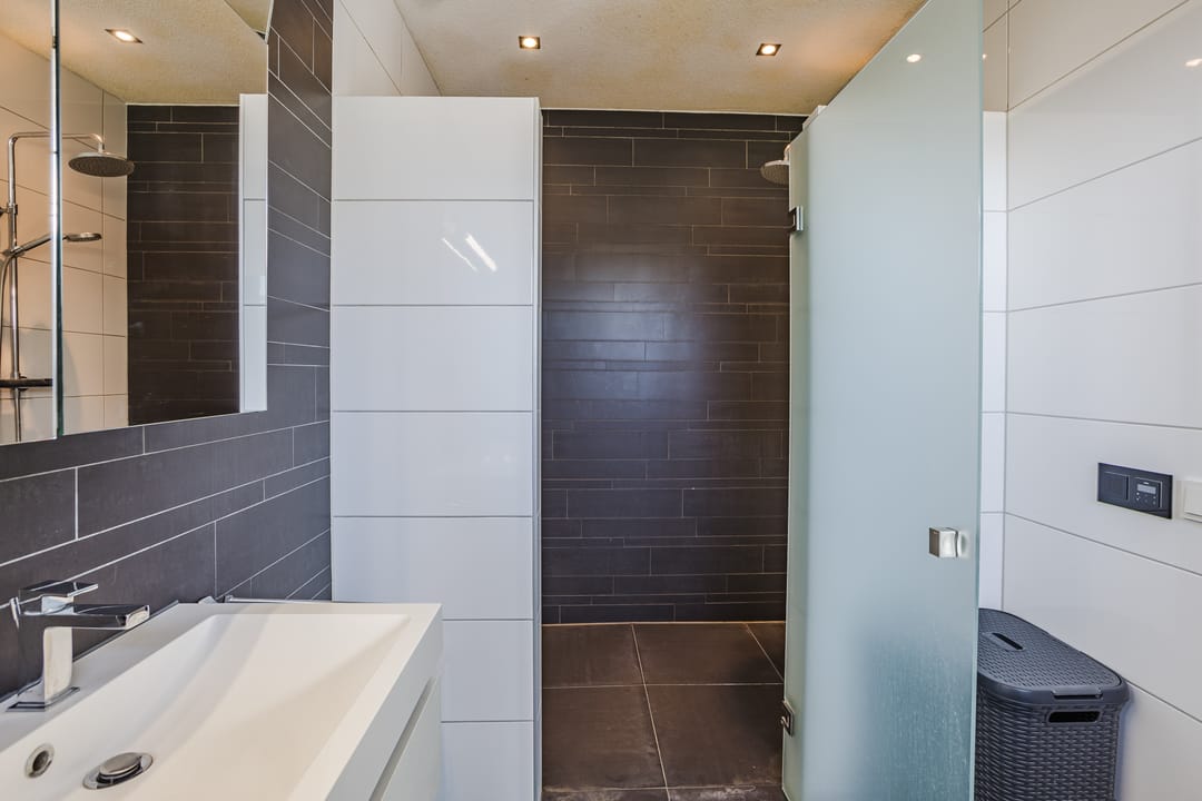 Foto 28 van Ommerkanaal 10-A