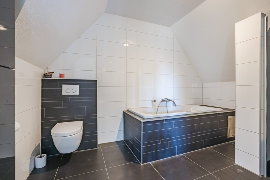 Foto 38 van Ommerkanaal 10-A