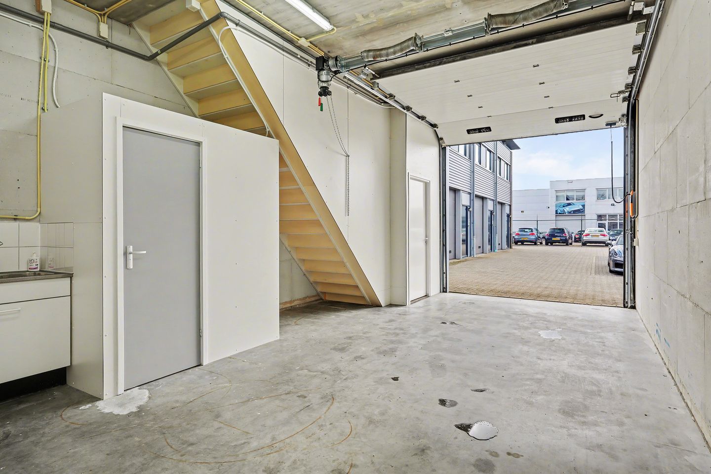 View photo 4 of Langeweg 1-d