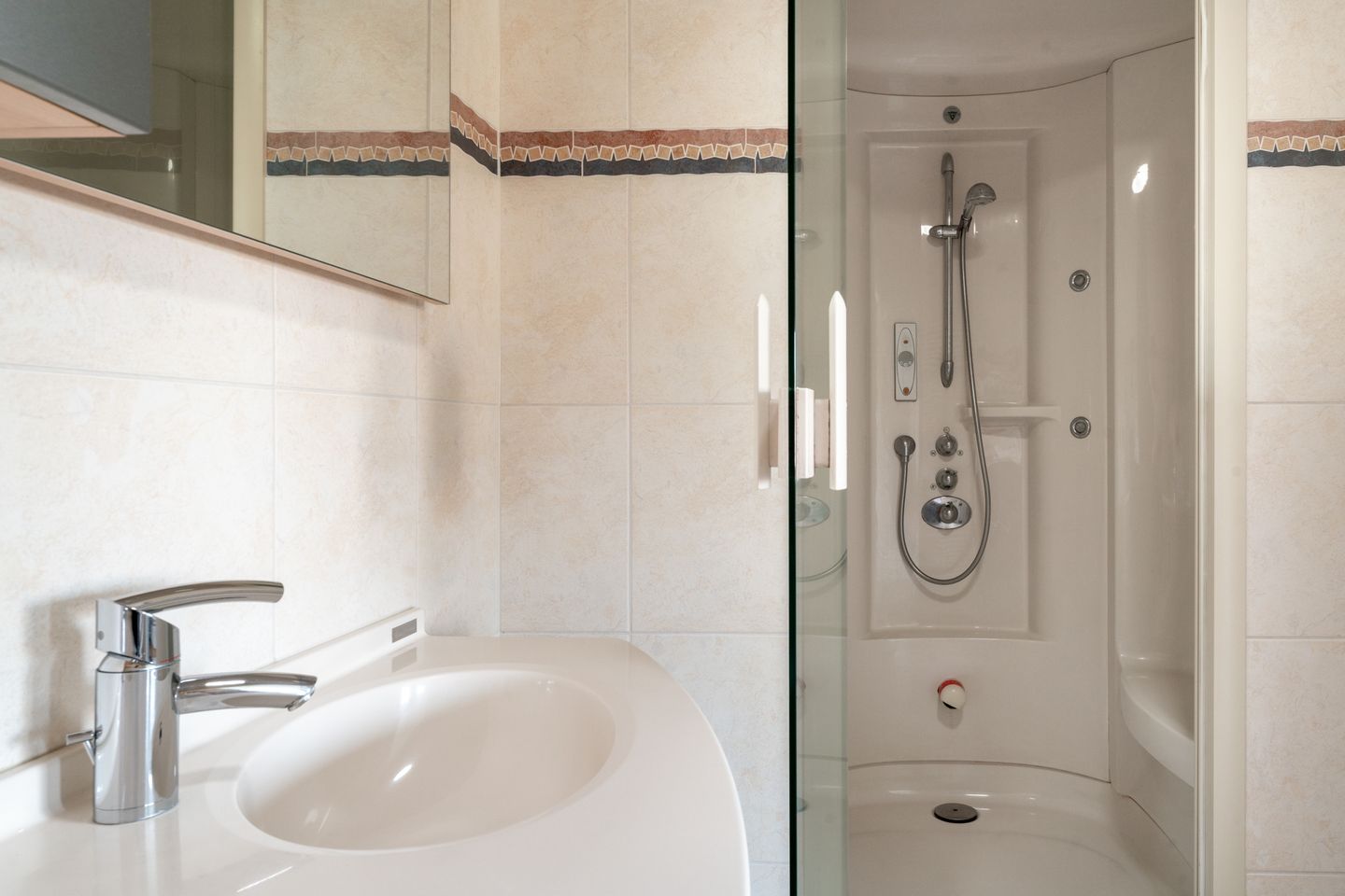 Foto 35 van Kerkstraat 156