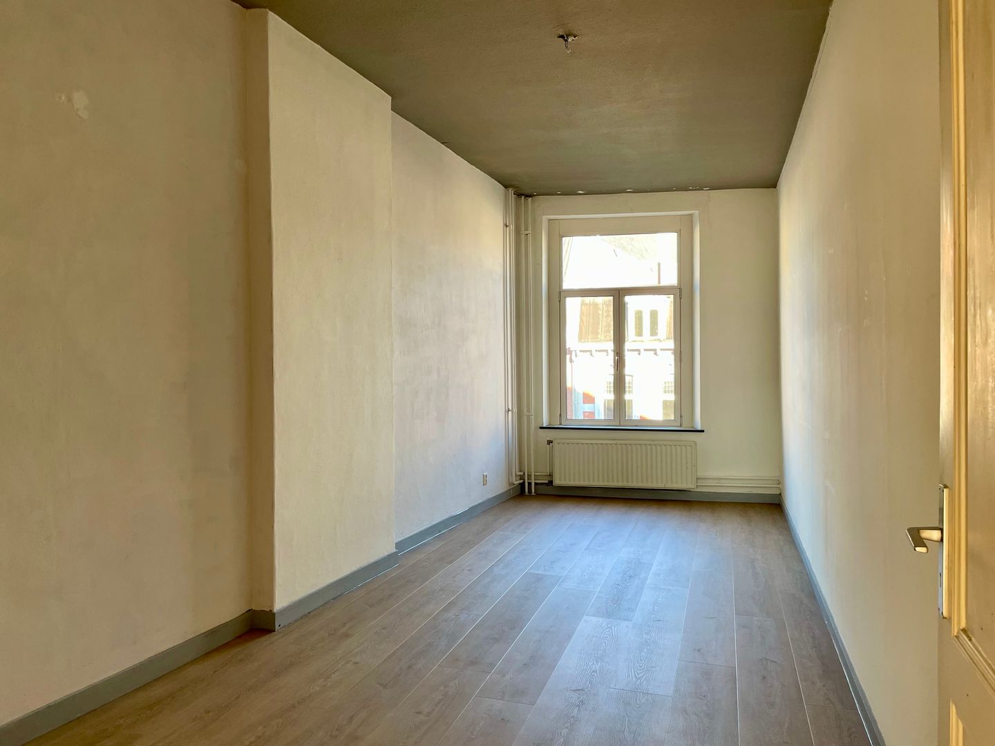 Foto 10 van Parade 24-B