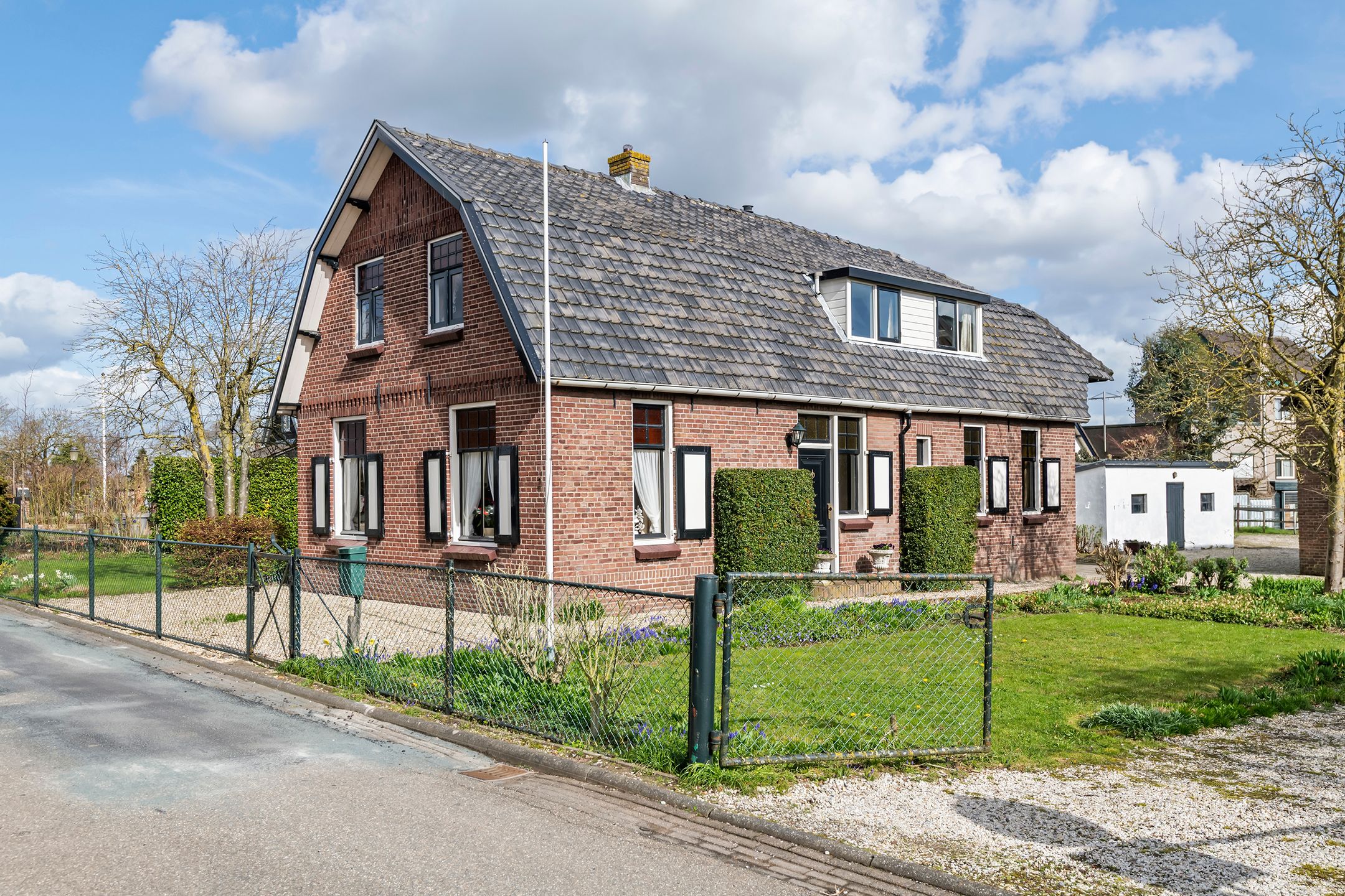 Foto 9 van Poppelenburgerstraat 2