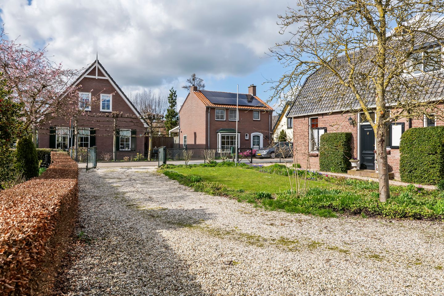 Foto 10 van Poppelenburgerstraat 2