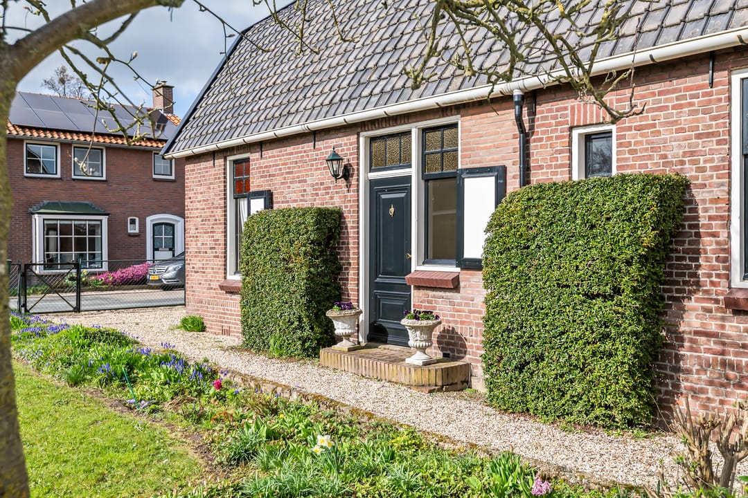 Foto 11 van Poppelenburgerstraat 2