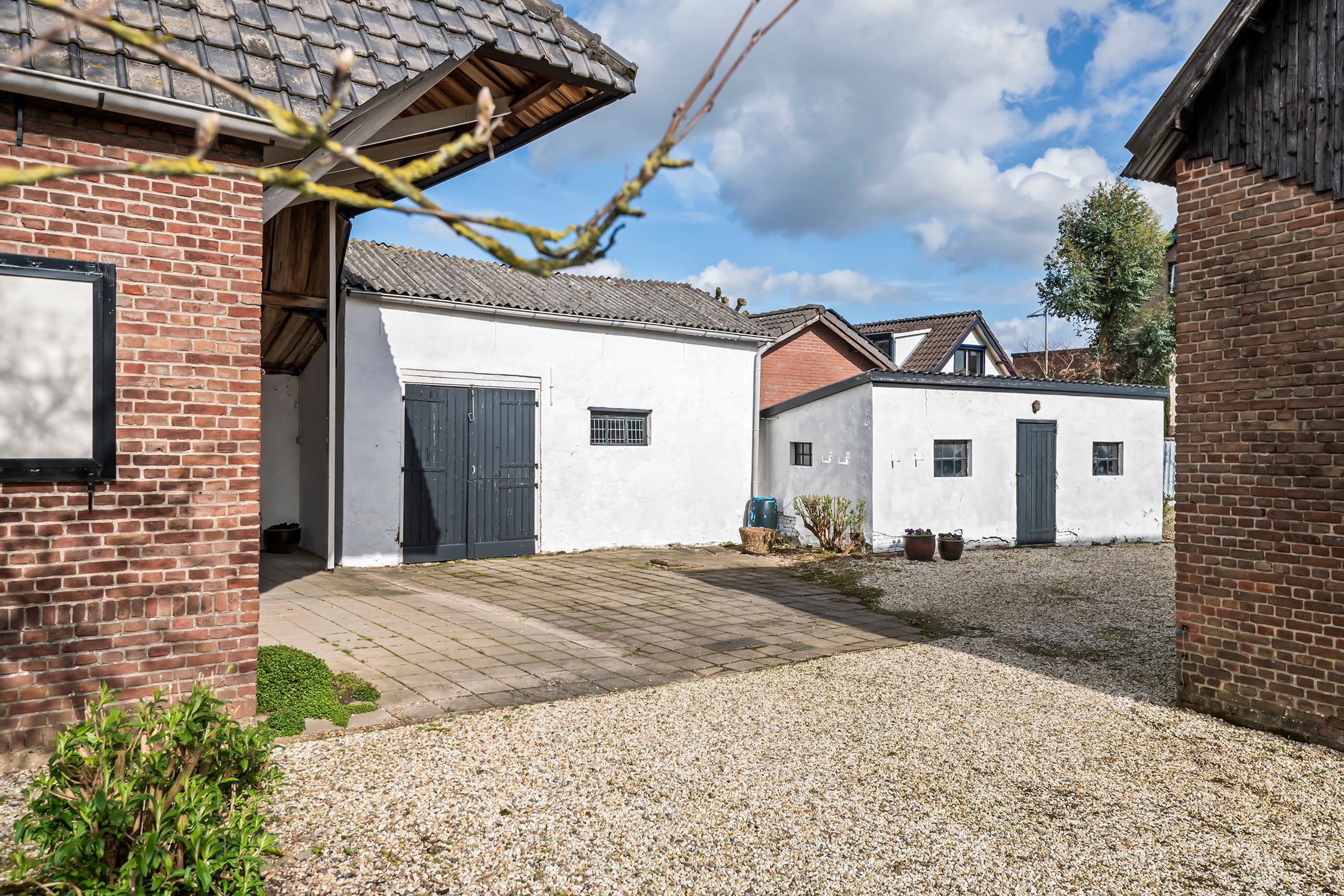 Foto 12 van Poppelenburgerstraat 2