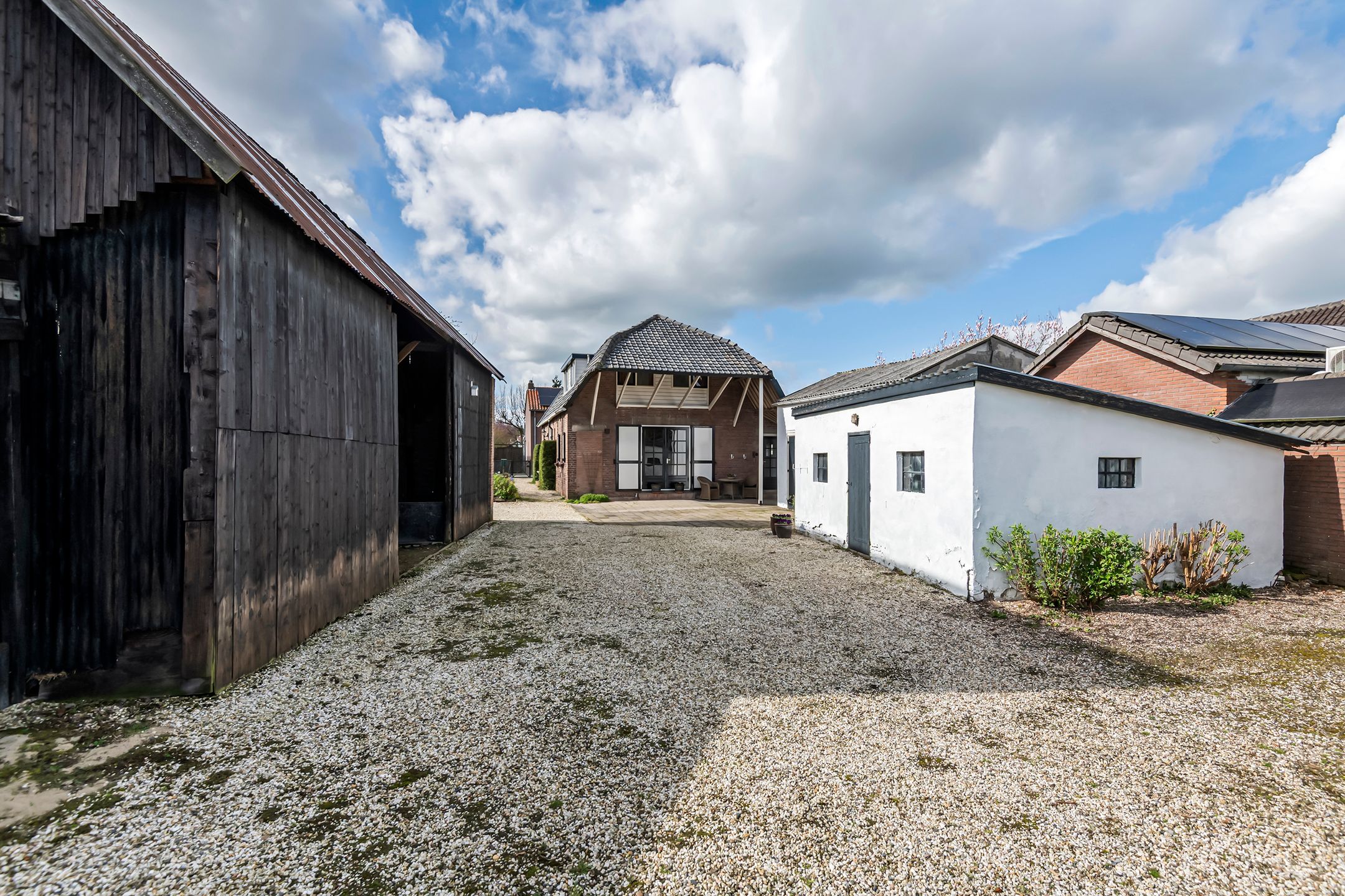 Foto 15 van Poppelenburgerstraat 2