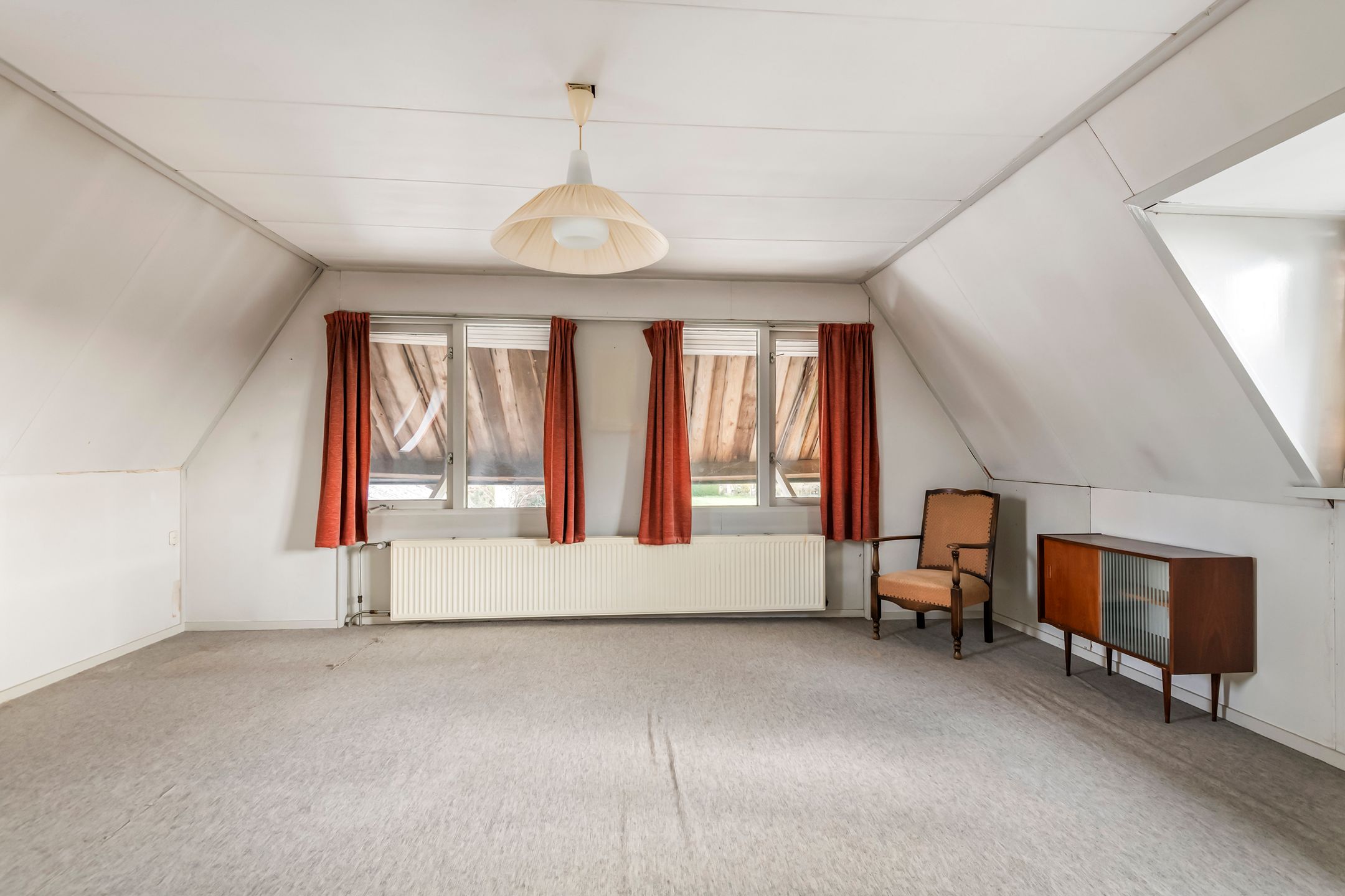 Foto 36 van Poppelenburgerstraat 2