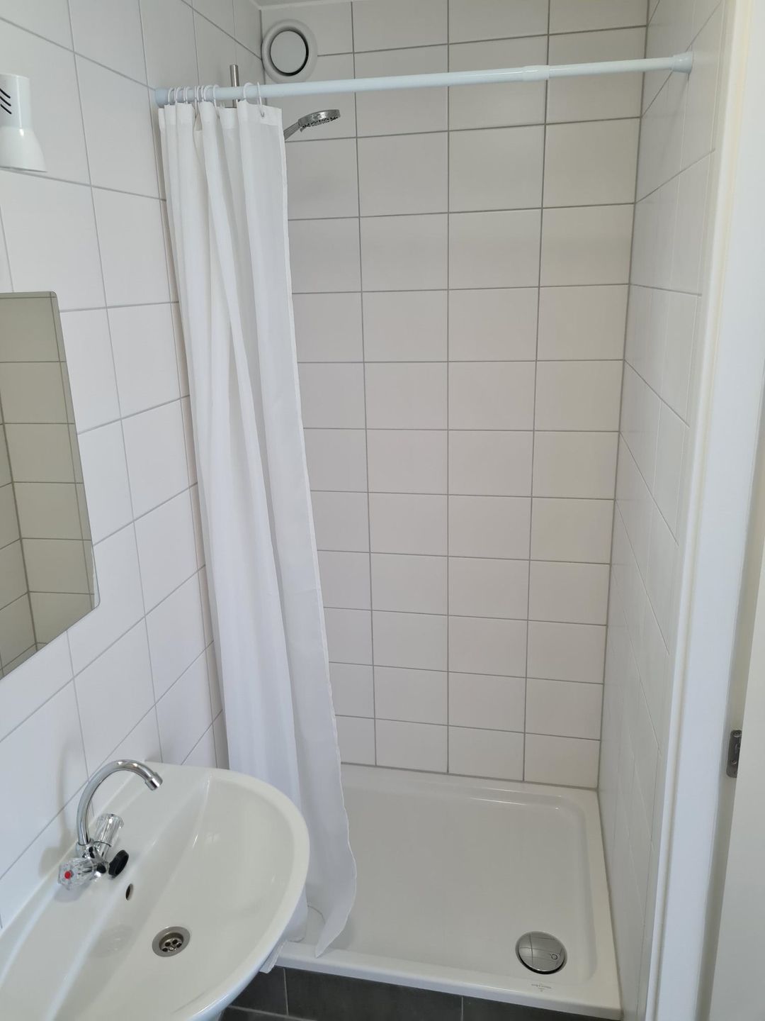 Photo 7 of Markt 3-G