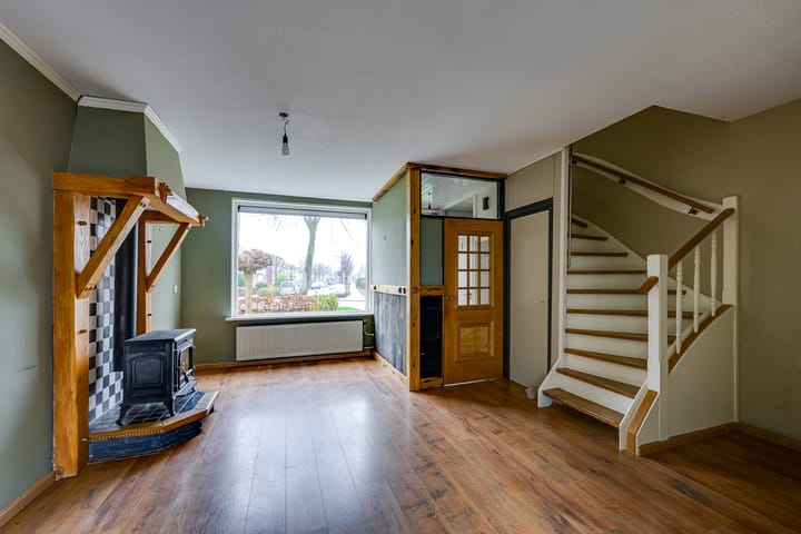 Foto 2 van de Graaff 44