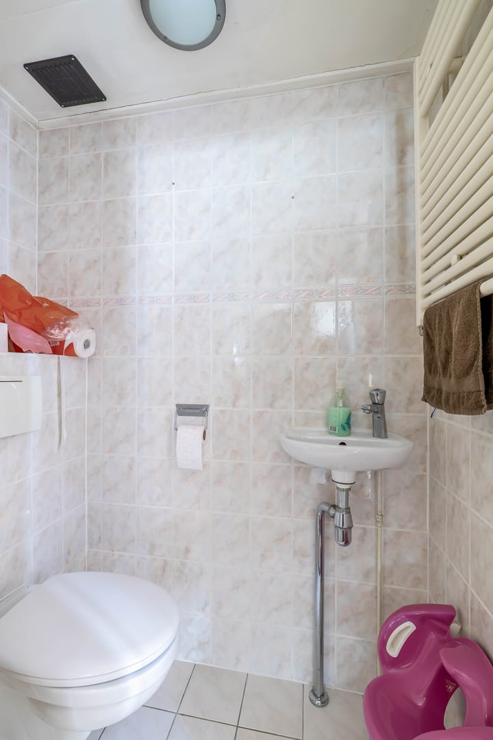 Photo 2 of Doorzwin 2220