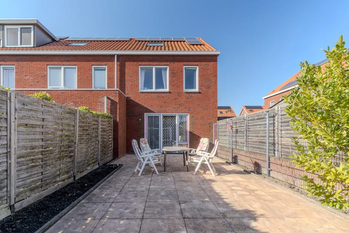 Photo 2 of Vicarystraat 30