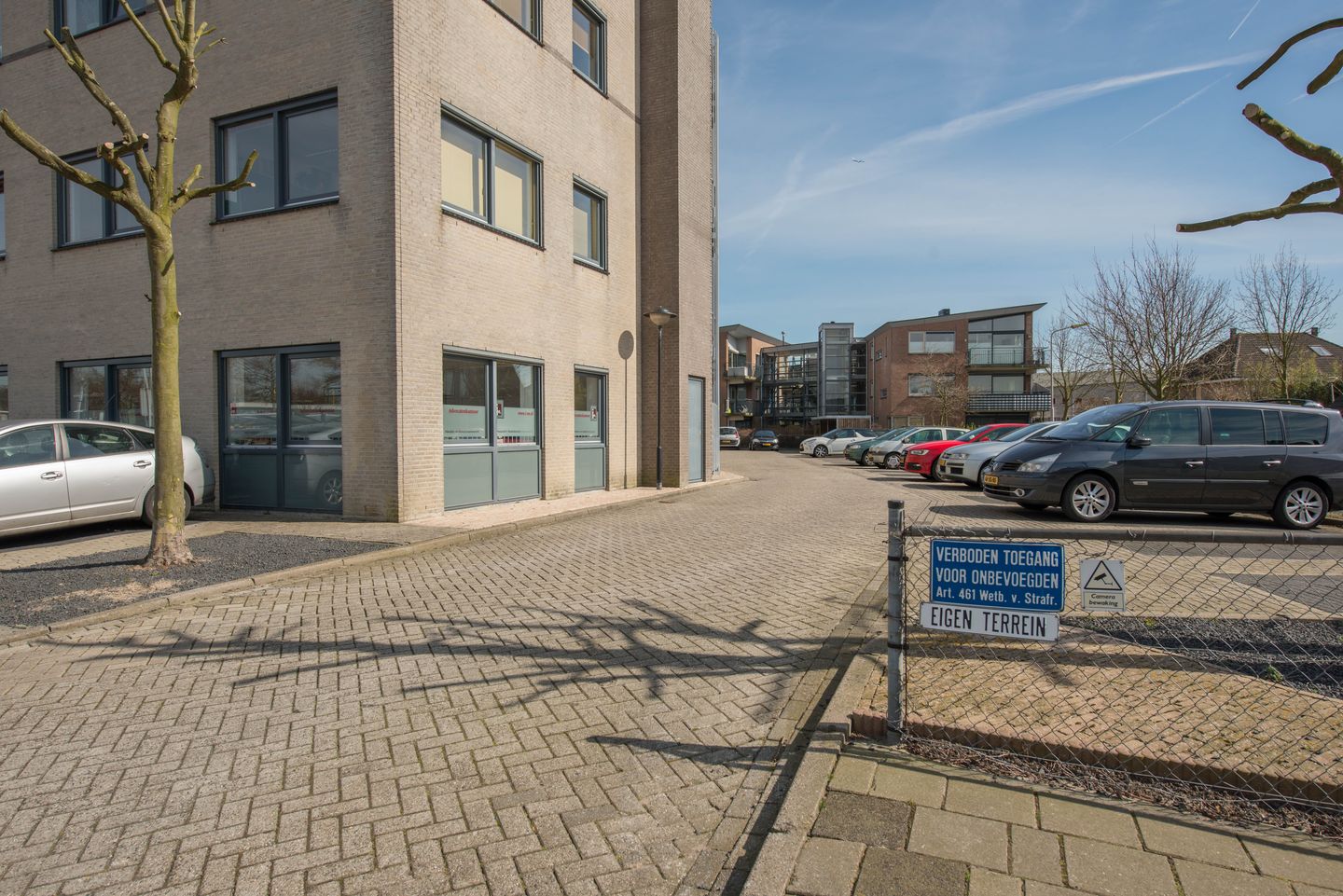 Bekijk foto 3 van Anna van Renesseplein 8