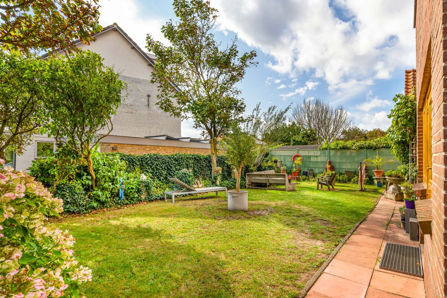 Foto 19 van Brederodestraat 77