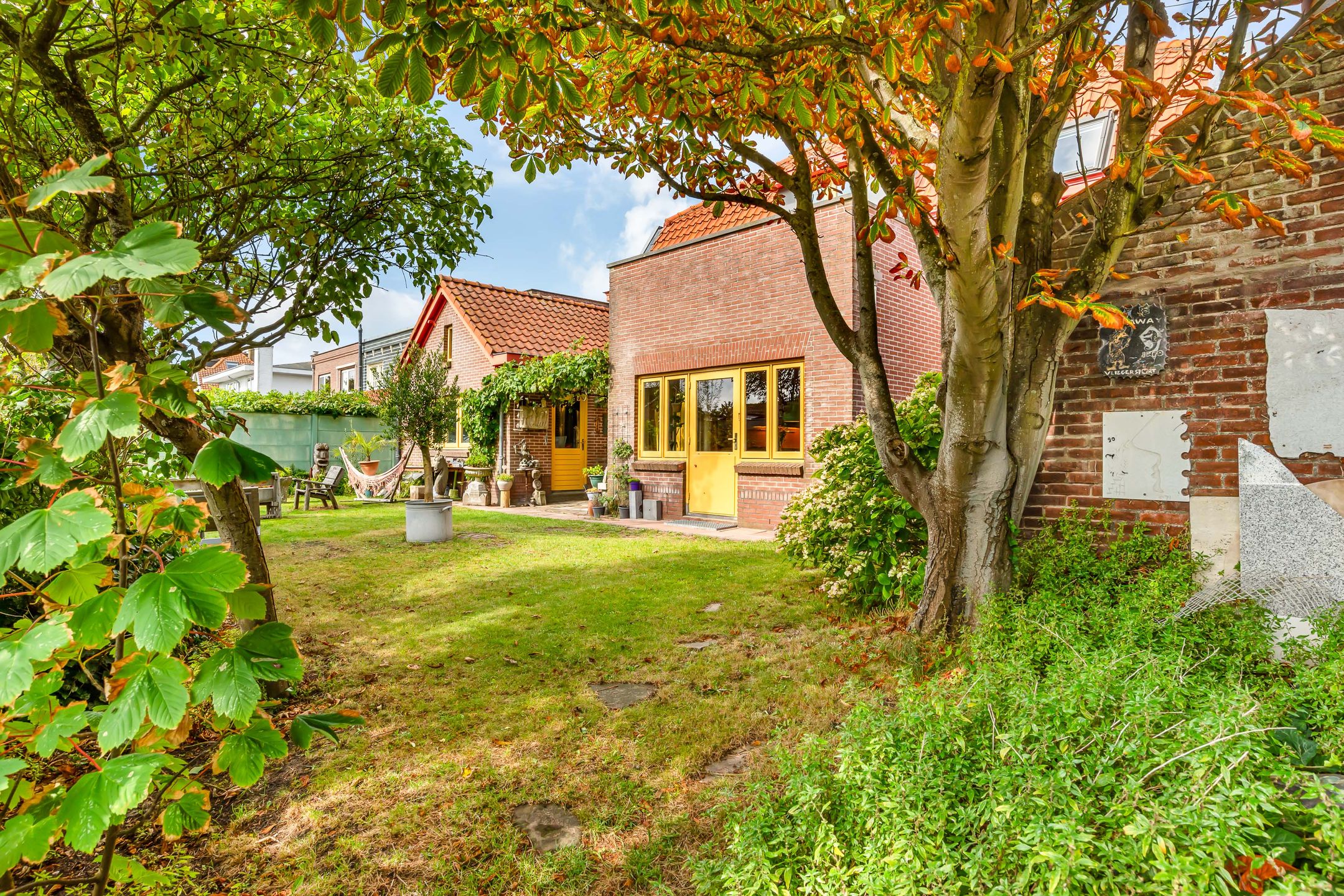 Foto 18 van Brederodestraat 77