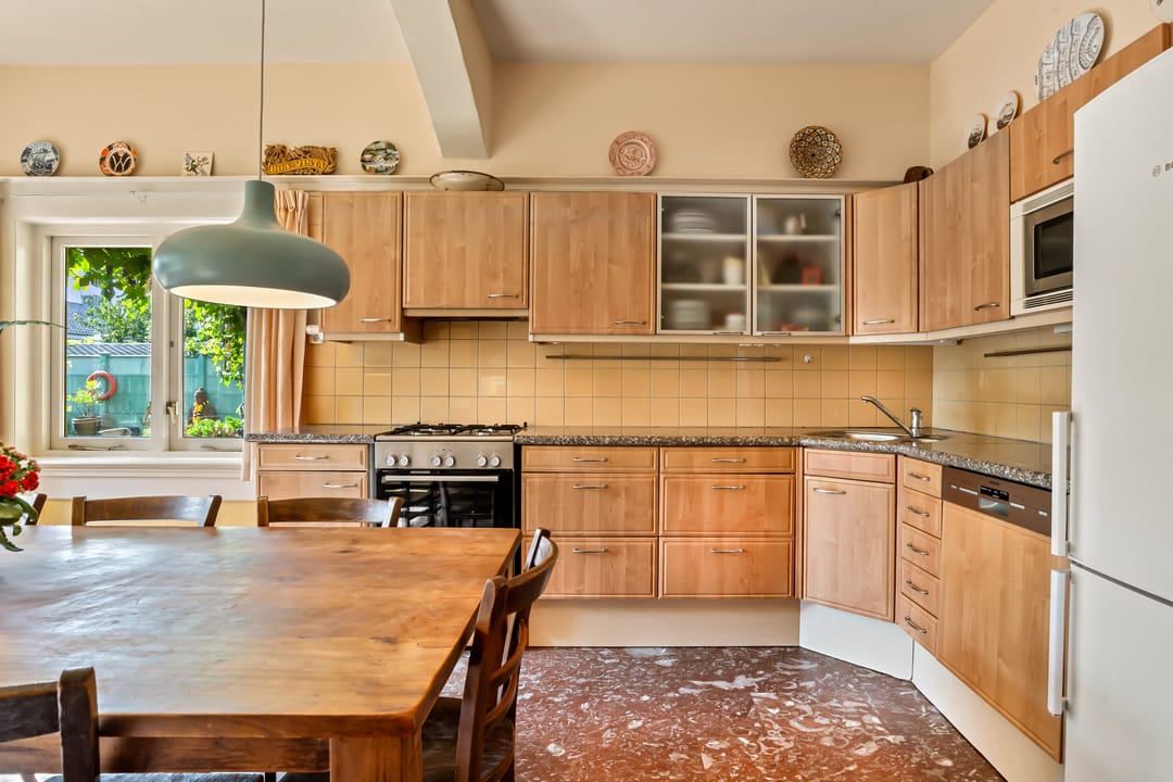 Foto 28 van Brederodestraat 77