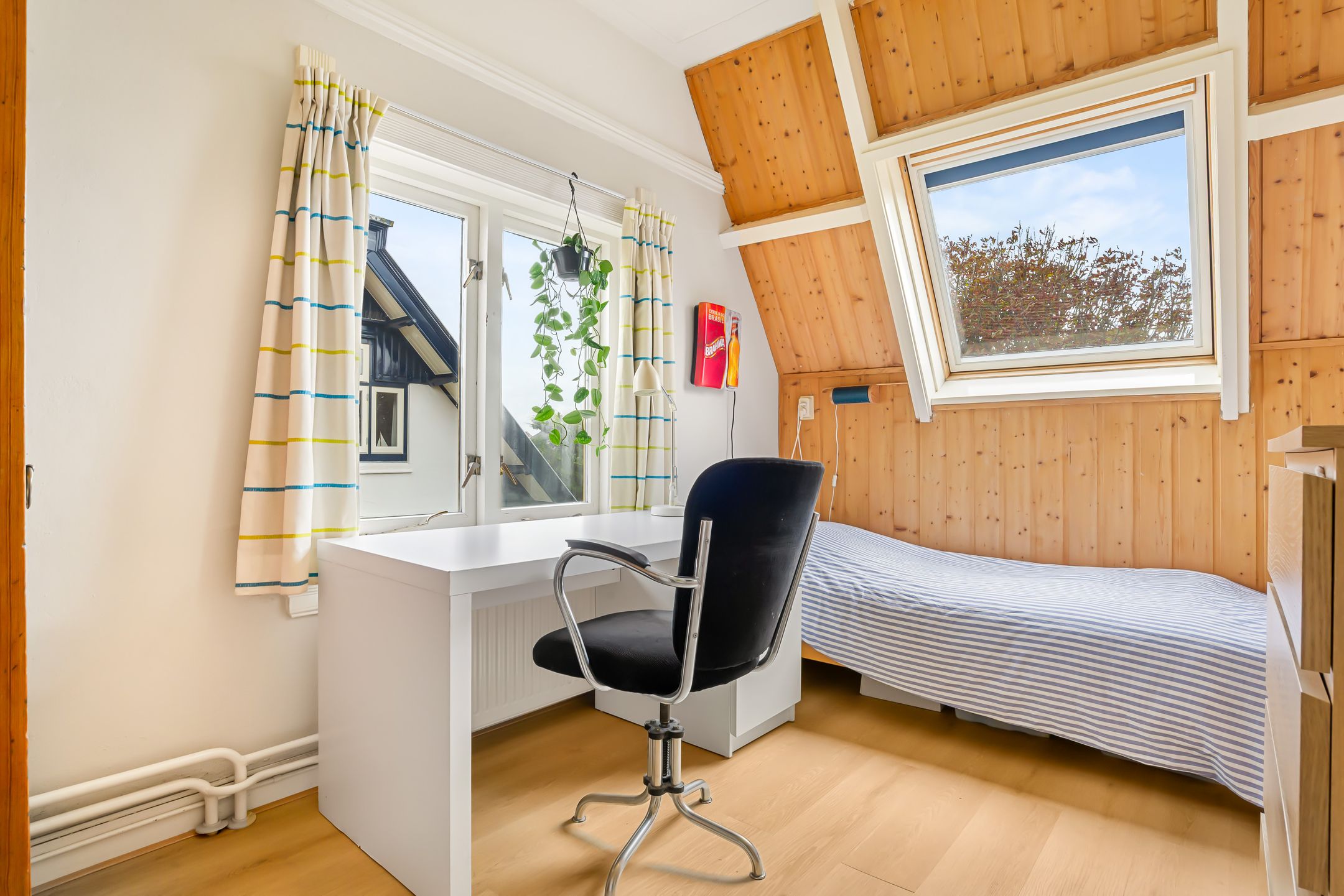 Foto 42 van Brederodestraat 77