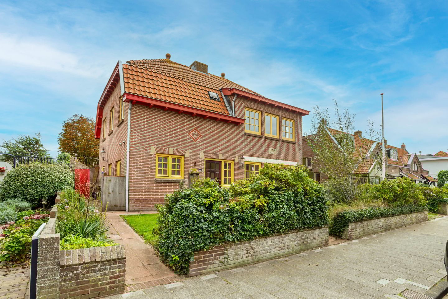 Foto 74 van Brederodestraat 77