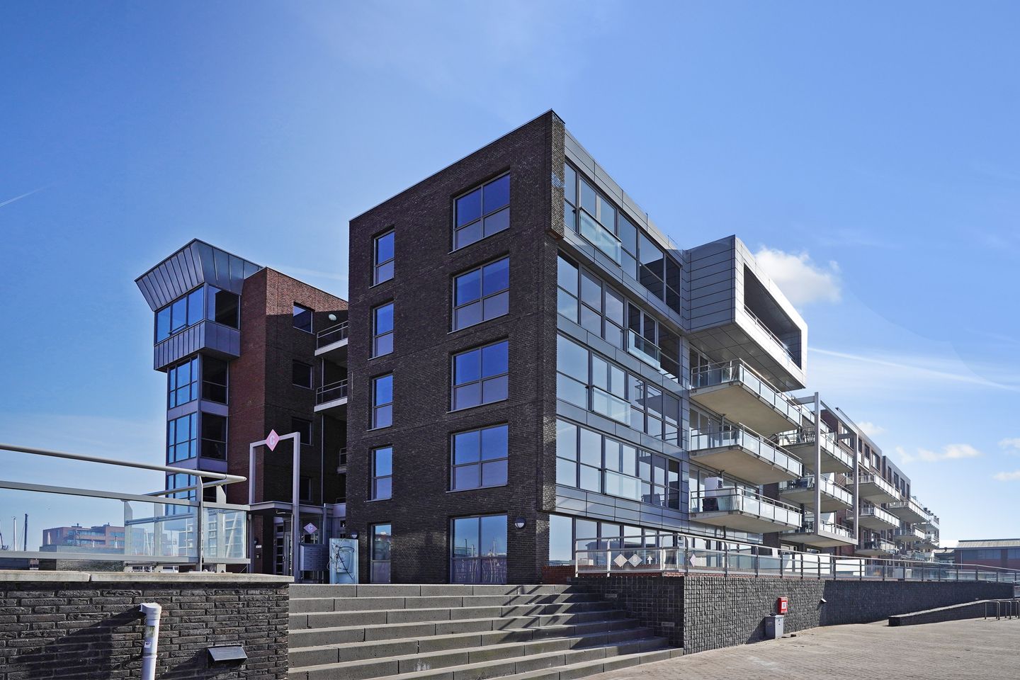 Photo 5 of Hellingweg 46