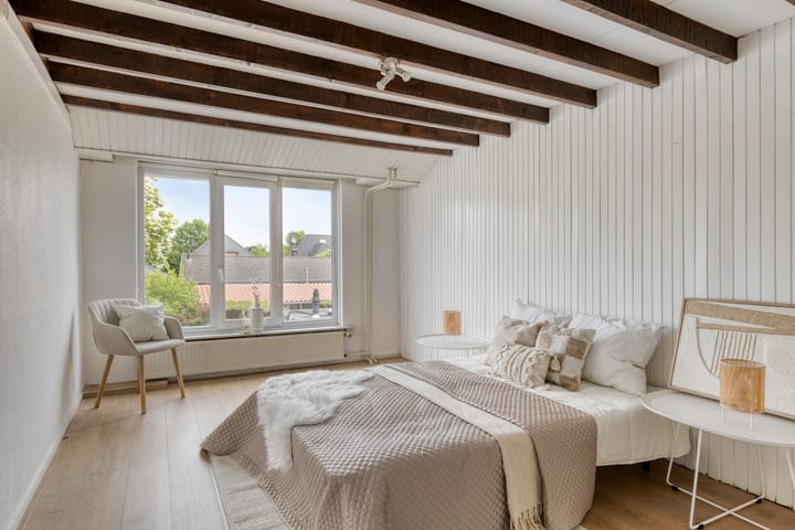 Photo 4 of Kruisstraat 95-A