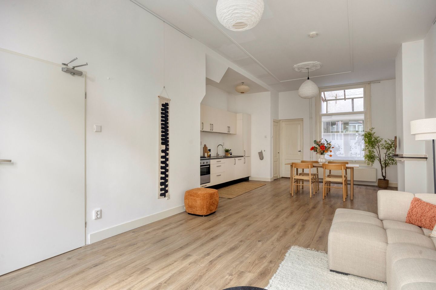 Foto 5 van Pasteurstraat 4