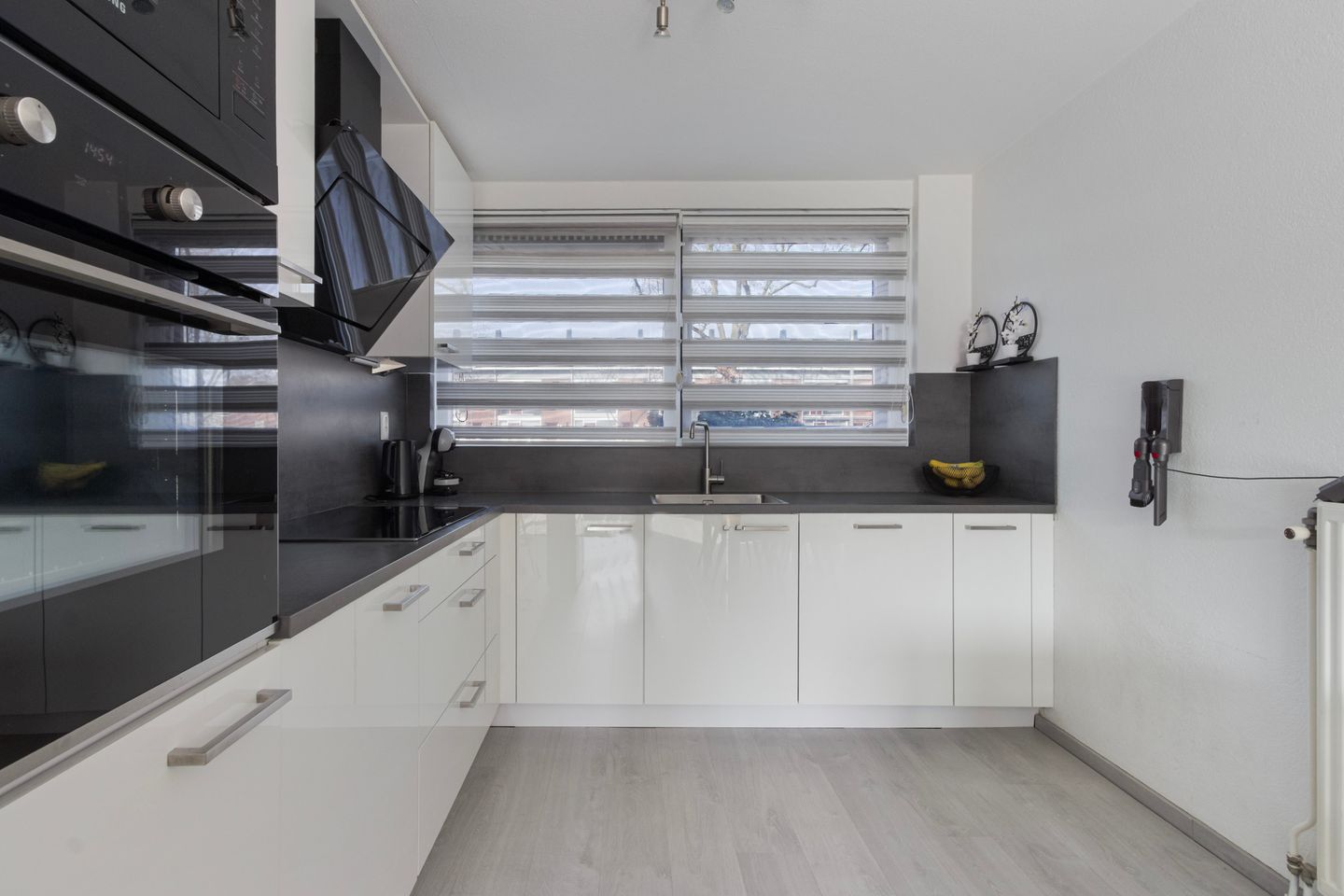 Foto 4 van Abel Tasmanstraat 28