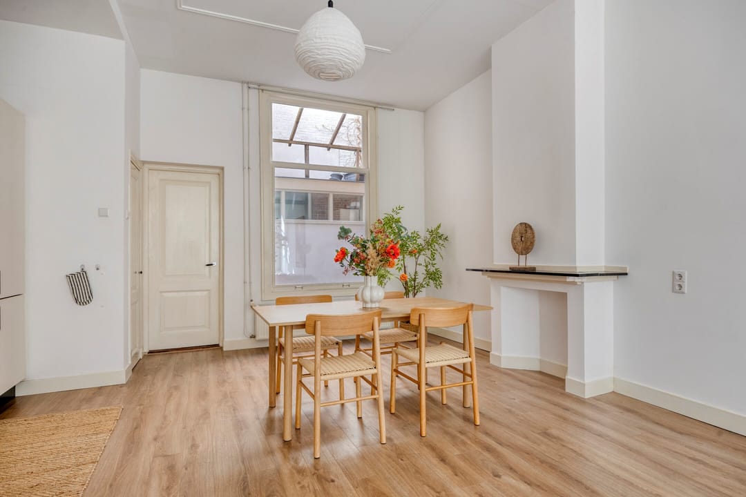 Foto 11 van Pasteurstraat 4