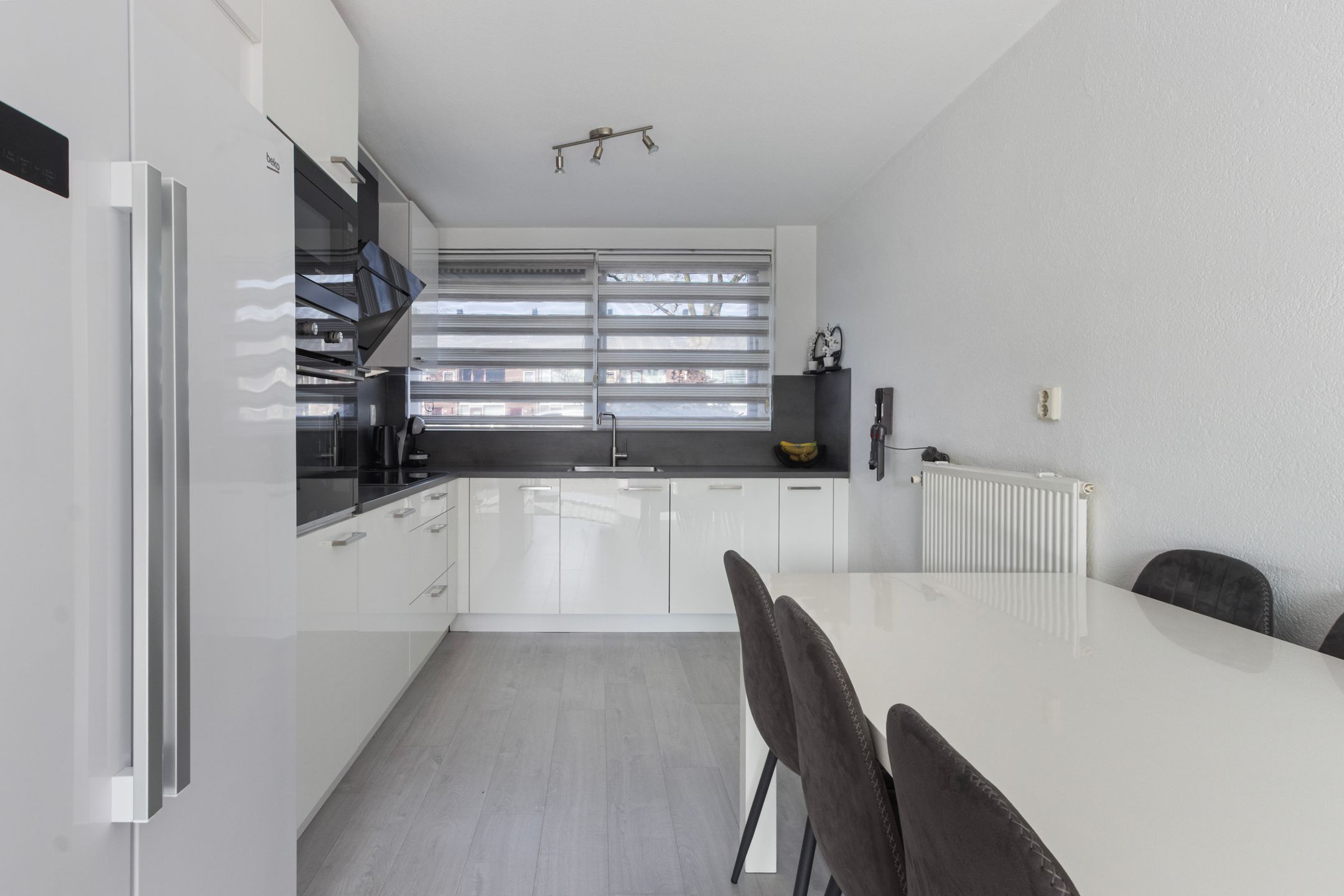 Foto 12 van Abel Tasmanstraat 28