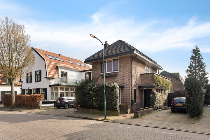 Eemstraat 12 A