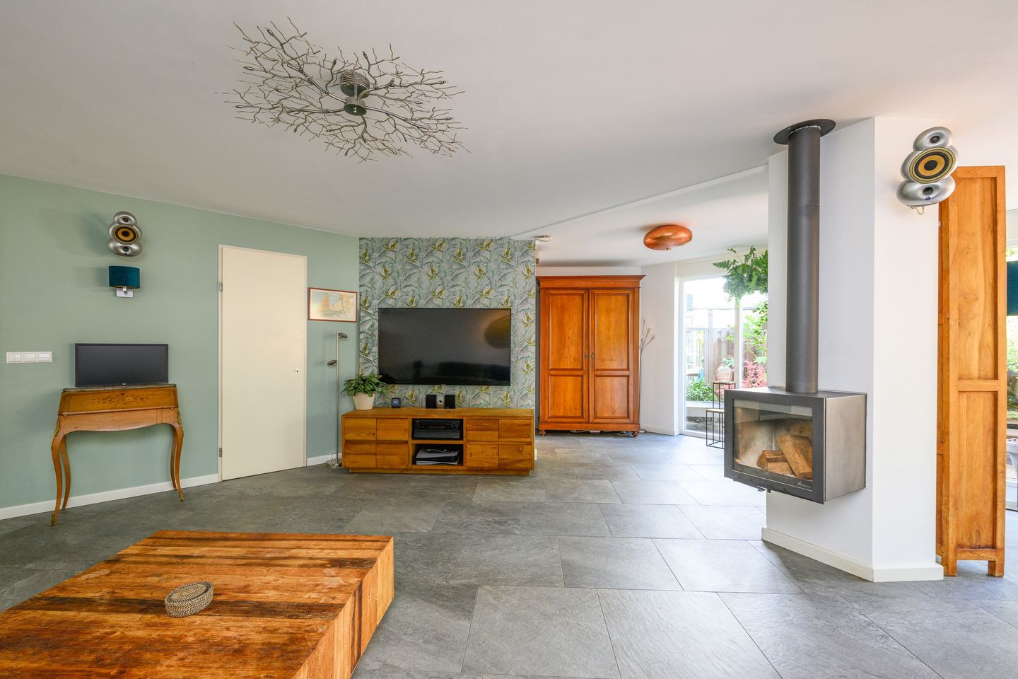 Photo 10 of Annie M.G. Schmidtweg 12