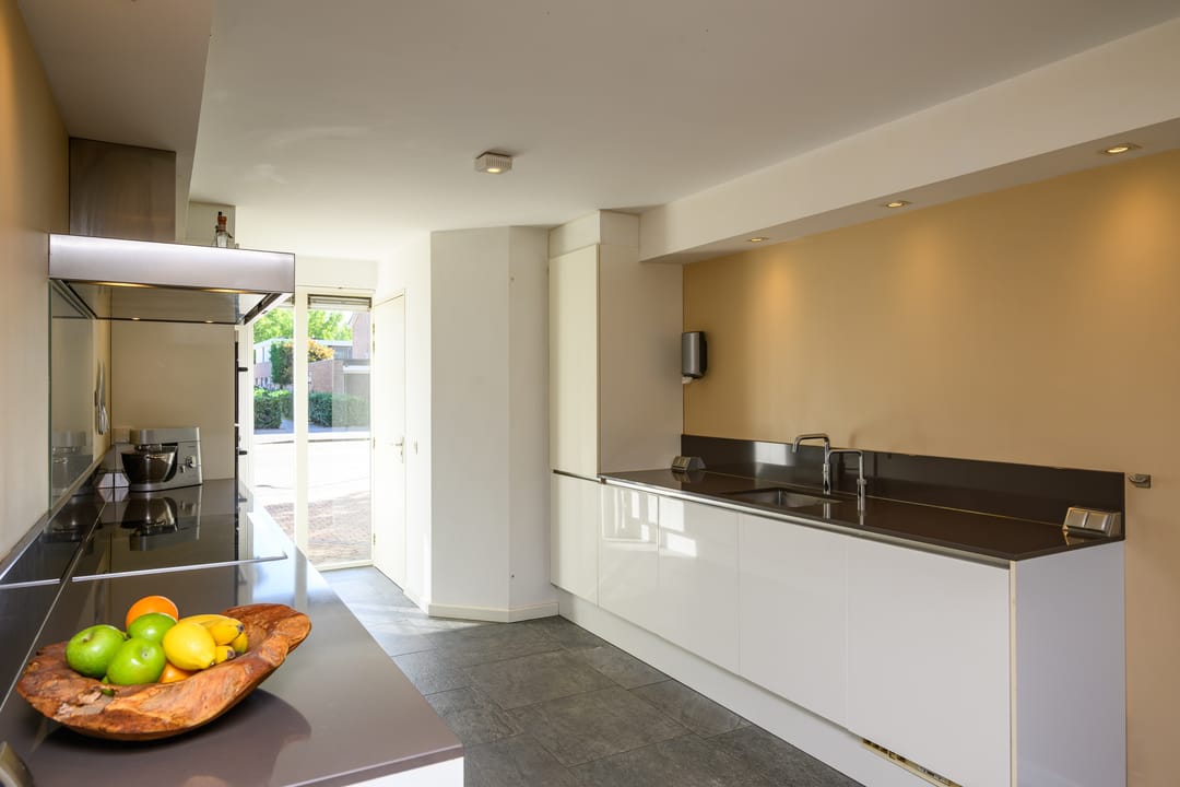 Photo 11 of Annie M.G. Schmidtweg 12