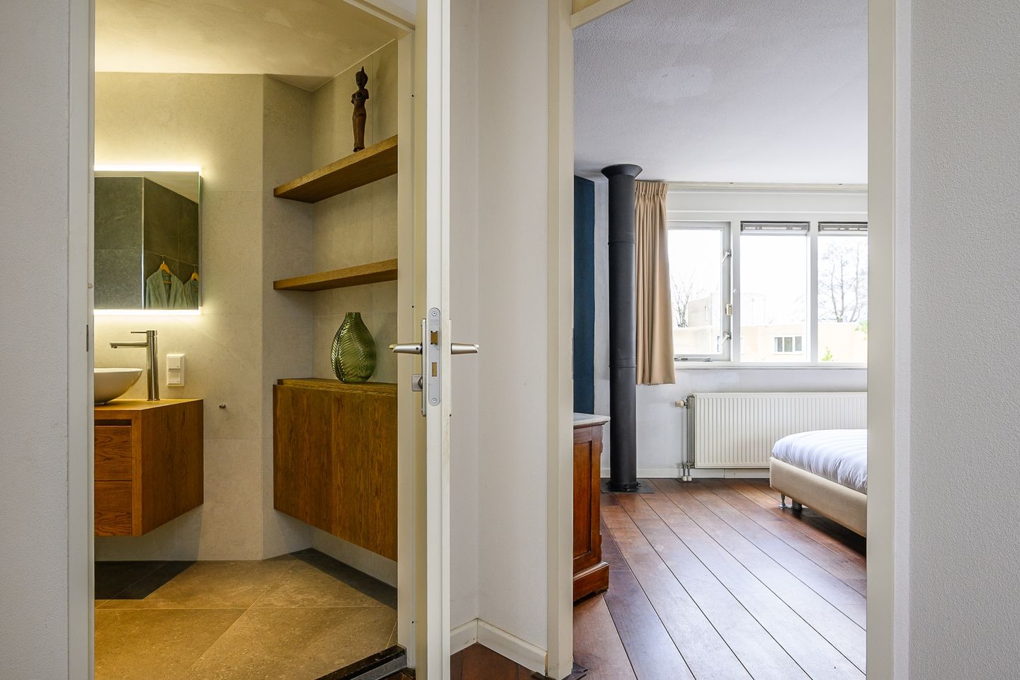 Photo 19 of Annie M.G. Schmidtweg 12