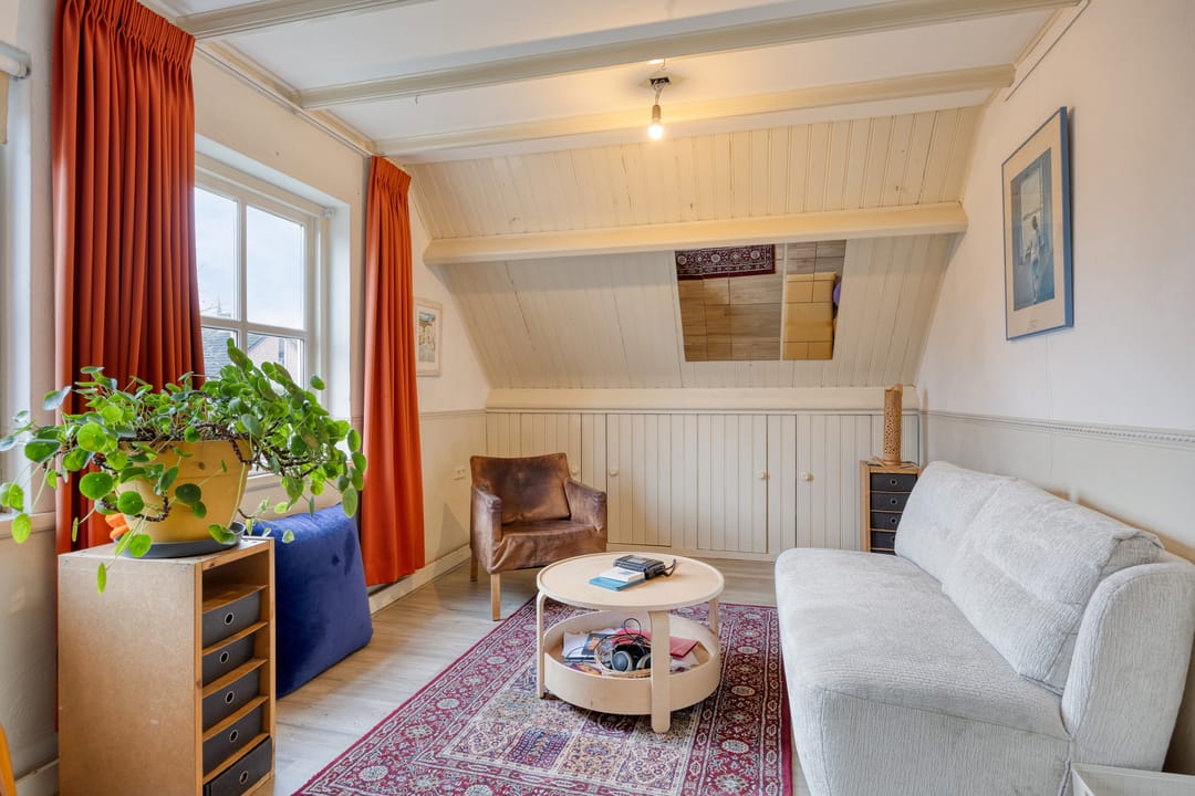 Foto 31 van Bloemhoefstraat 10