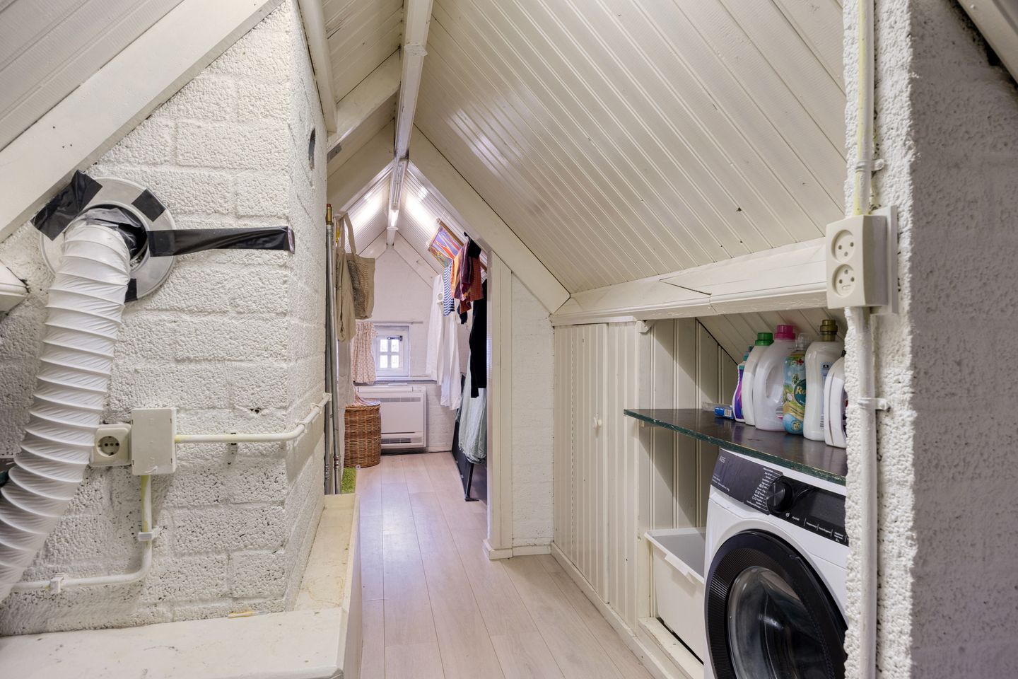 Foto 40 van Bloemhoefstraat 10