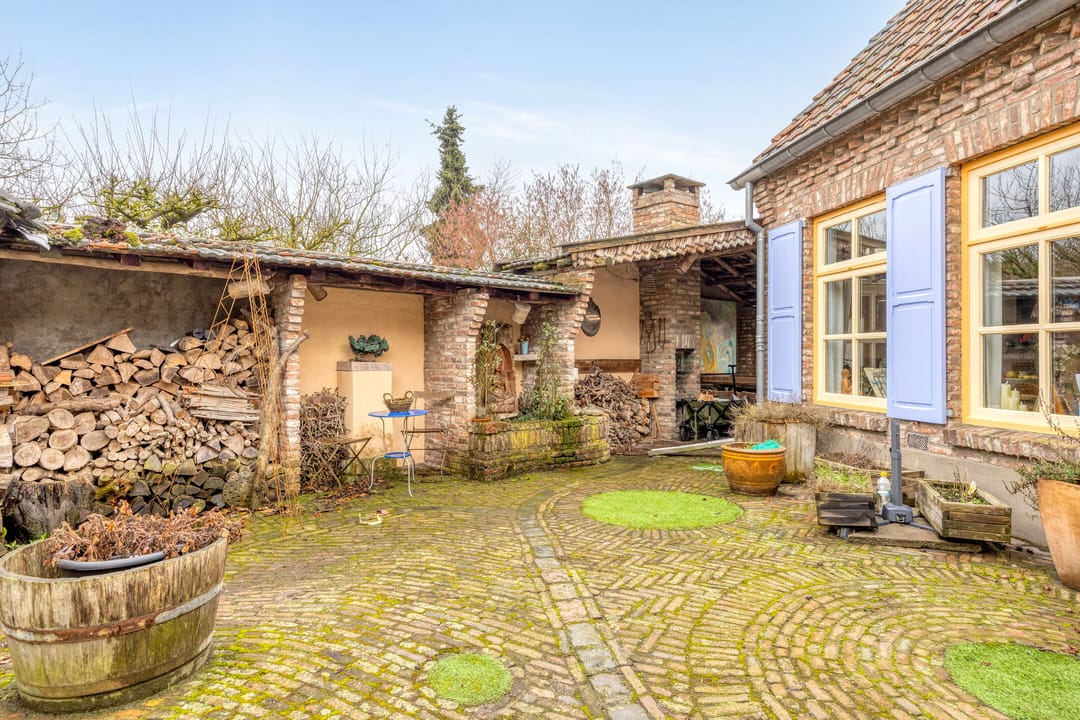 Foto 43 van Bloemhoefstraat 10