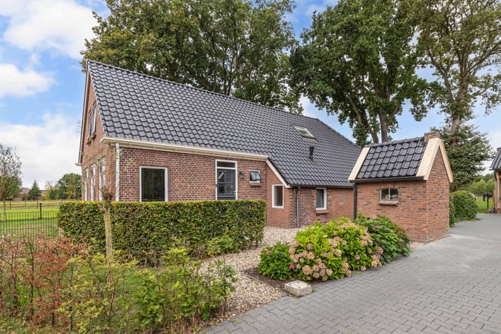 Photo 3 of Oldeberkoperweg 15