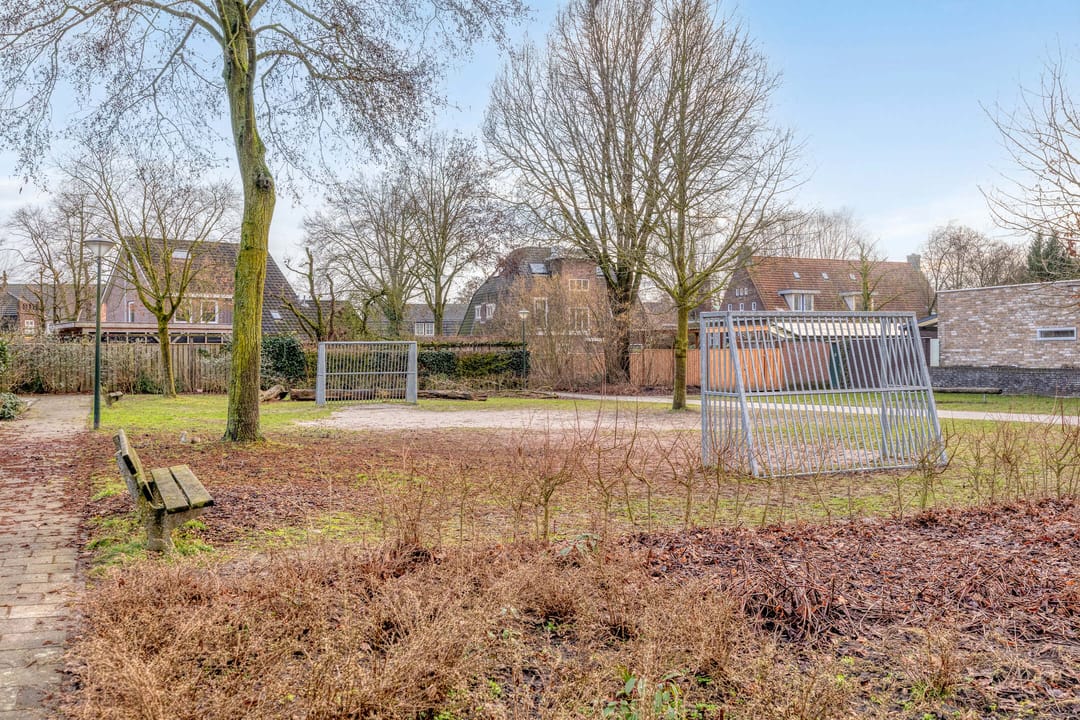 Foto 52 van Bloemhoefstraat 10