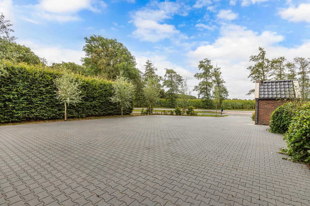 Photo 62 of Oldeberkoperweg 15